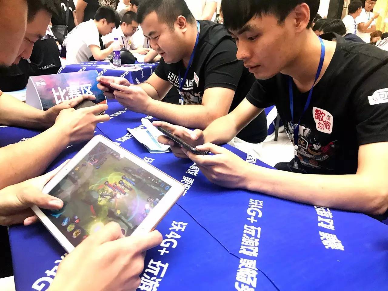 RNG 教练：每一场都总结问题，一场要比一场好